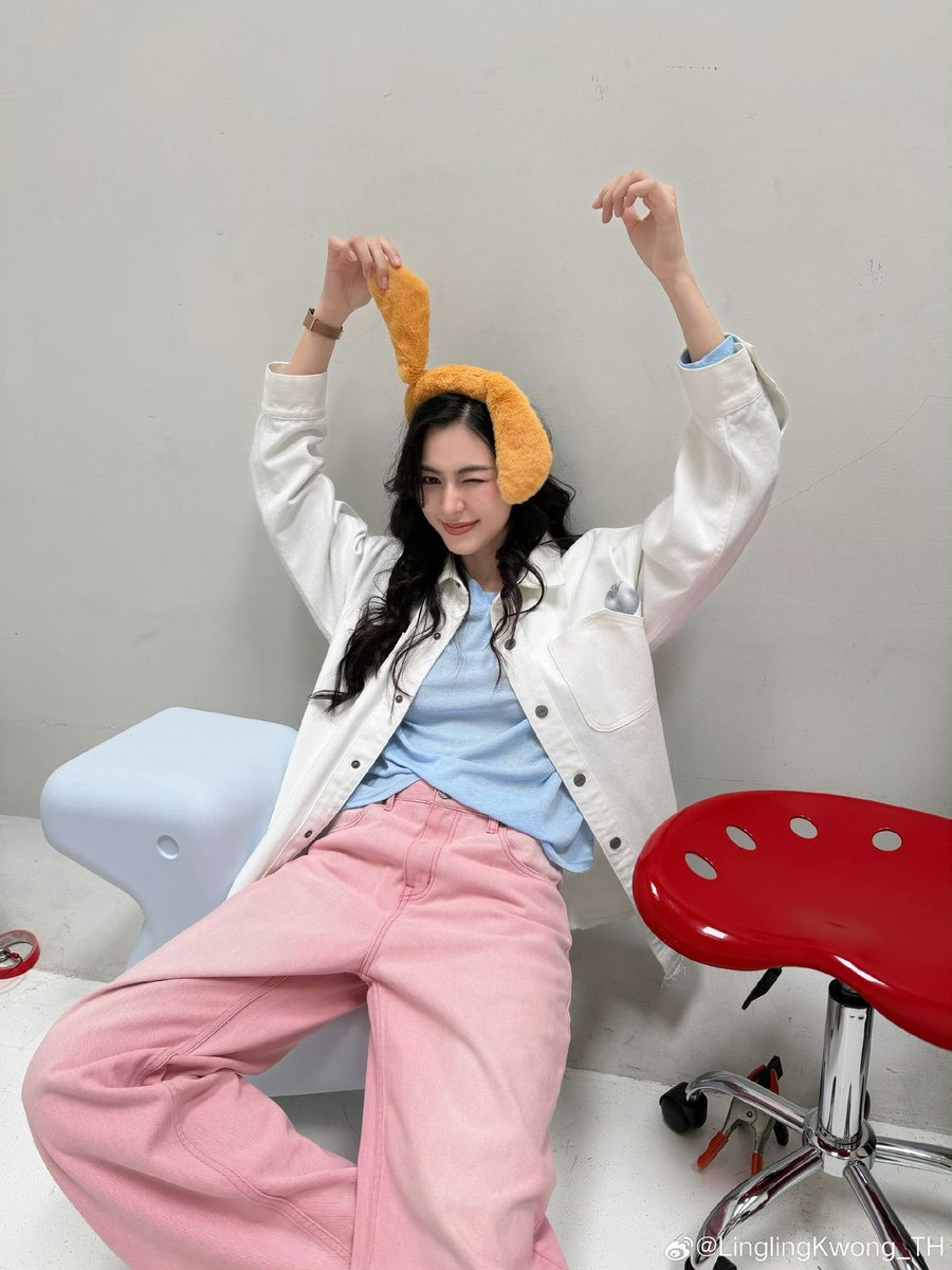 ACha00k's tweet photo. ตี๋หล่อเลยค้าบ #Linglingkwong‌ https://t.co/30Ghqm5Qx3