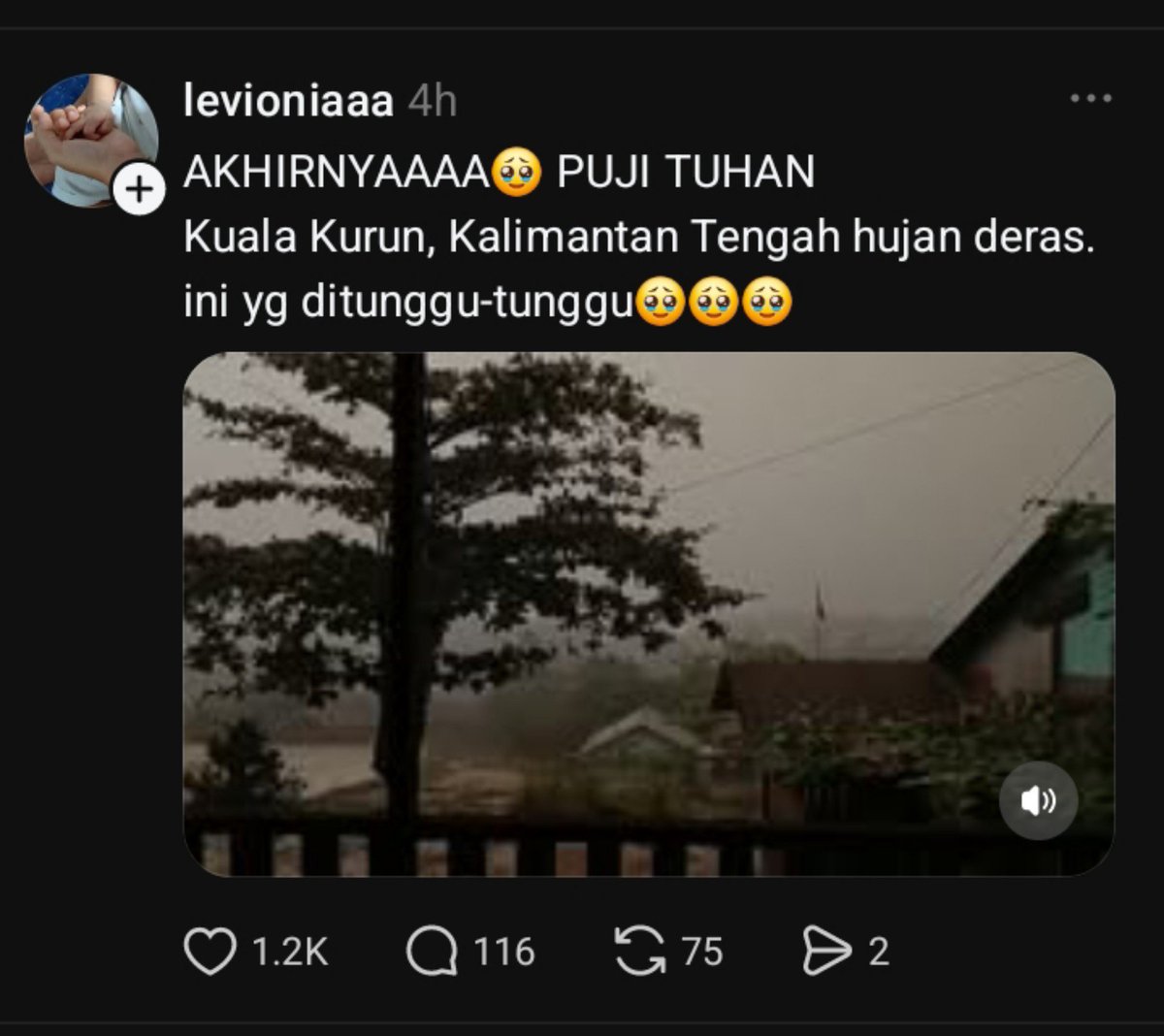 InFebriyan128's tweet photo. Alhamdulillah hujan turun tadi pagi di wilayah Kabupaten Gunung Mas &amp; Kuala Kurun, Kalimantan Tengah.

Semoga bisa mengurangi dampak kebakaran hutan. https://t.co/J3NWirbHRW
