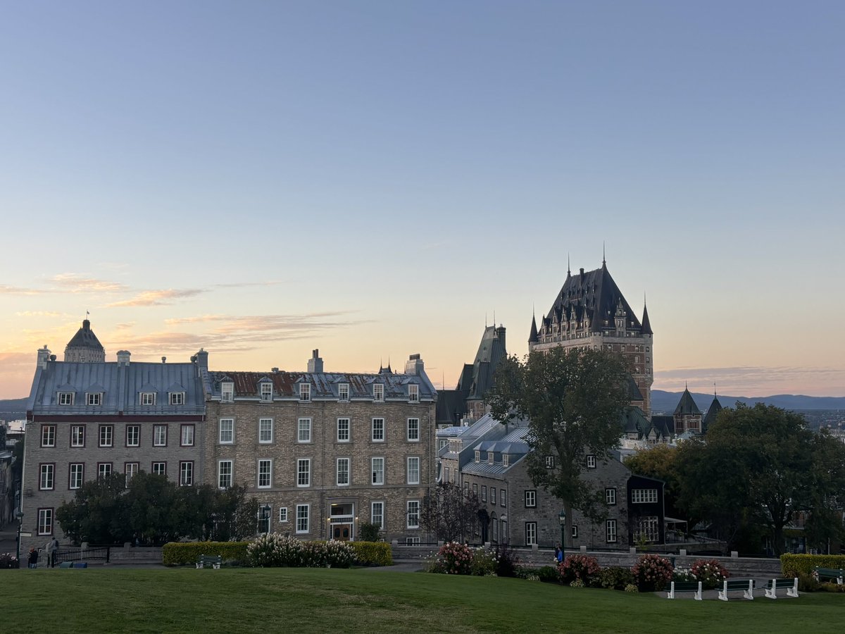 syaa_2315's tweet photo. Montreal and Quebec City 🍁 https://t.co/YCvbq5iIFC