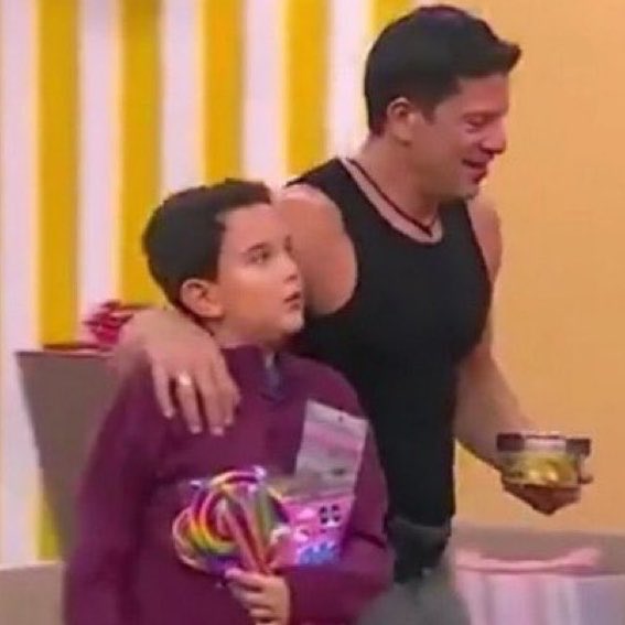 bluesdaisies's tweet photo. metan a ian y ponchito a la casa de los famosos versión kids JAJAJAJAJA los dos están bien cagados
#LaCasaDeLosFamososMx https://t.co/tZJA3Cl7fo