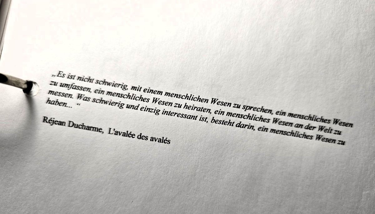 hamburgeast's tweet photo. Moin ☕️
Heute mal wieder was Philosophisches aus
meiner Zitate und Aussprüche Sammlung..
(Band 5)
Schönes Wochenende allen! 🤓
#Philosophie #Zitate #Aussprüche https://t.co/a9vjkxiN1L