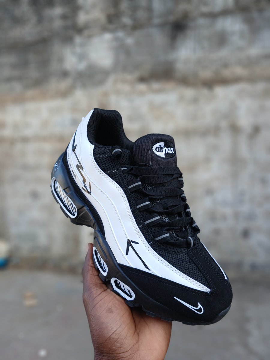 vetrakicks's tweet photo. Nike Air Max 95 x Future Movement - Sketch With the Past
Sizes 40_45  Price 3800

Contact  0715 222 362 

📍Information House shop A3 next to bluemarks booking office along mfangano street Nairobi CBD

#vans #shoes #footwear #vetrakicks #Sneakers #sneakerhead #shoeplug https://t.co/NjjWKAvdKk