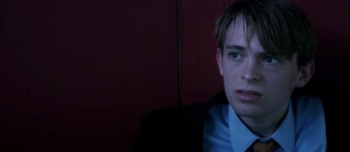 rosapcstel's tweet photo. dylan riley snyder as julian in LOCKDOWN (2016) !! https://t.co/NfBBIjCYQQ