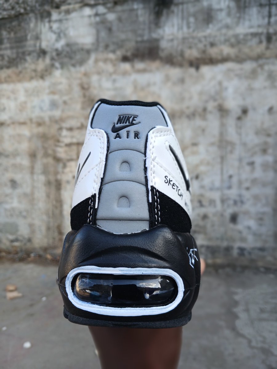 vetrakicks's tweet photo. Nike Air Max 95 x Future Movement - Sketch With the Past
Sizes 40_45  Price 3800

Contact  0715 222 362 

📍Information House shop A3 next to bluemarks booking office along mfangano street Nairobi CBD

#vans #shoes #footwear #vetrakicks #Sneakers #sneakerhead #shoeplug https://t.co/NjjWKAvdKk