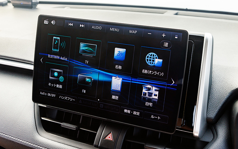car_watch's tweet photo. パナソニック、市販カーナビの生産を2027年3月までに終了 生産終了後もアフターサービスは提供 https://t.co/Kmh2VQwqLR #パナソニック #ストラーダ https://t.co/NI32hiLoFw