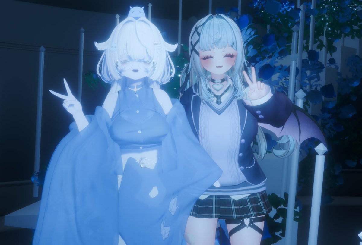 Charonron0's tweet photo. ゲーム内でできたフレンドさんにパーティクルライブを初体験させてもらったときの記念📷⟡.· https://t.co/5yJXFUxjqN