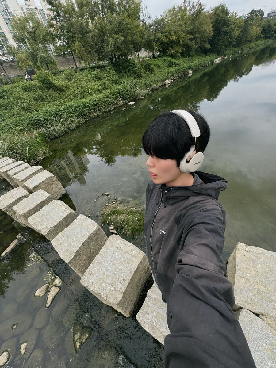 Mungcom_'s tweet photo. 😳😳😳 https://t.co/LC7cc8e2GU