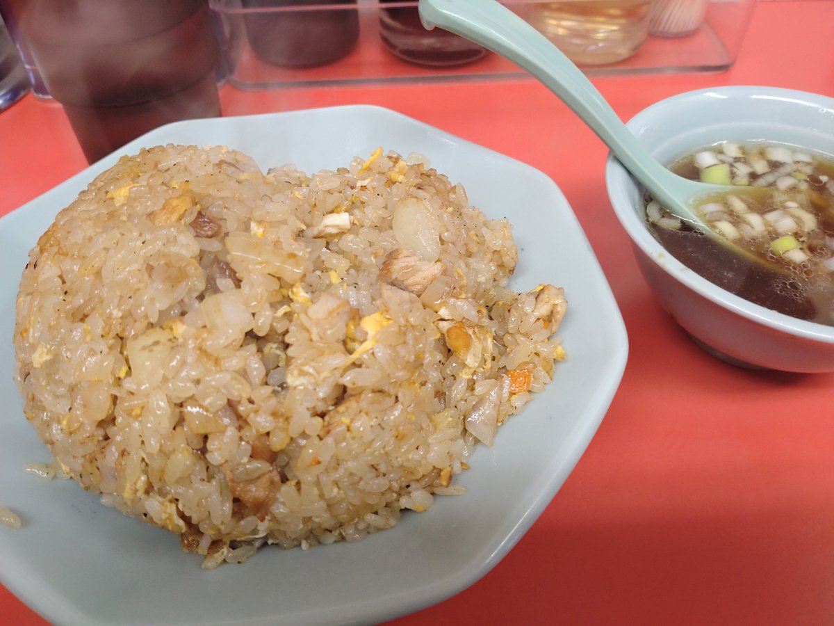 shitosusena's tweet photo. 炒飯がめちゃ美味しかった♪ https://t.co/SeXDAkE1ag