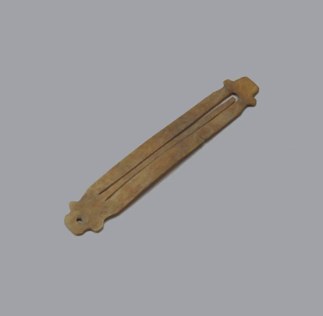 molba856's tweet photo. I got a set of unique items: a tiny 鼗, brown 棕, and a few items with 某 zinc plating, super interesting finds! https://t.co/DZIvye1C6z