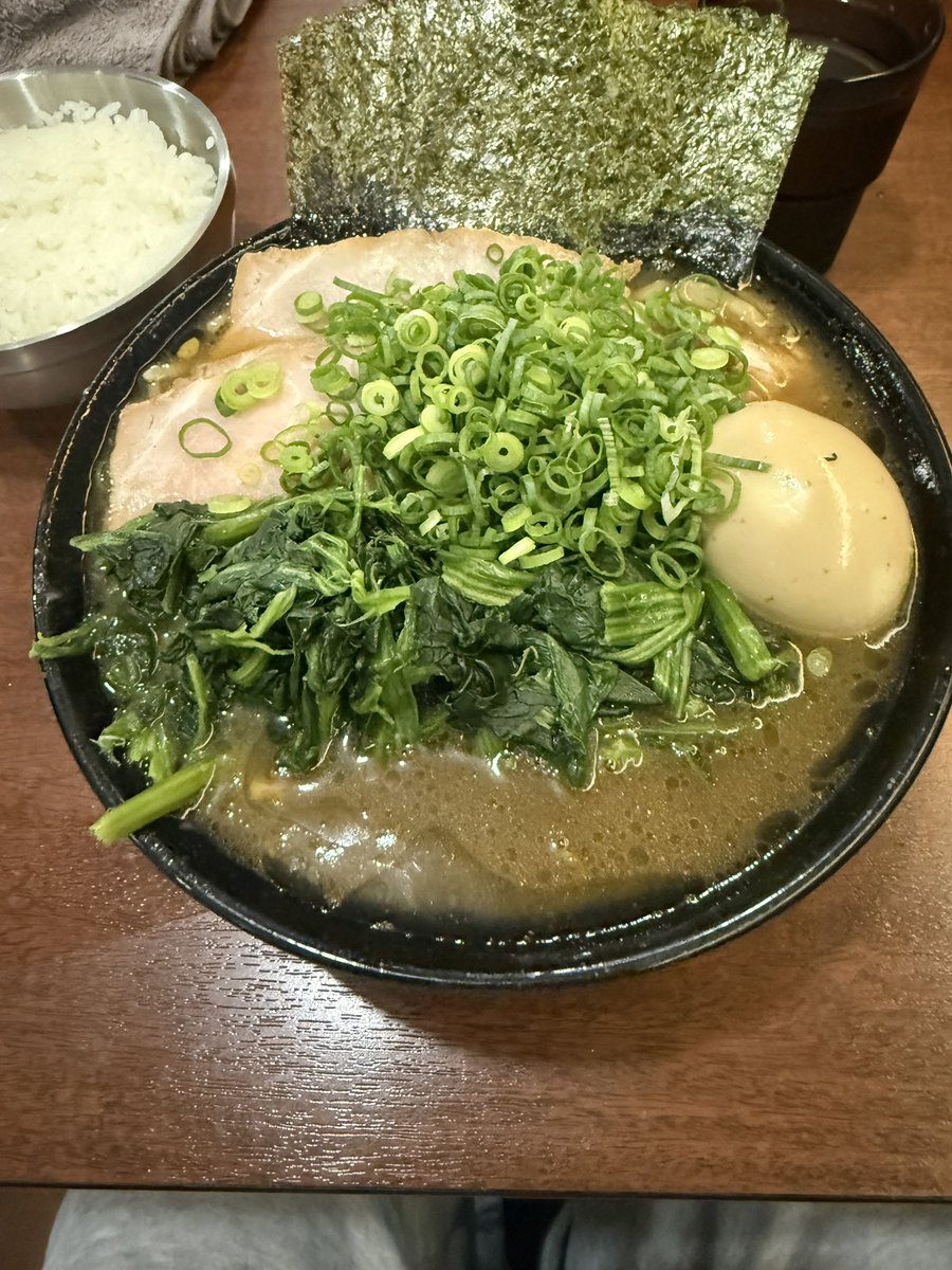 supesan_VRC's tweet photo. 広島の家系へ https://t.co/bH3XbyGGqK