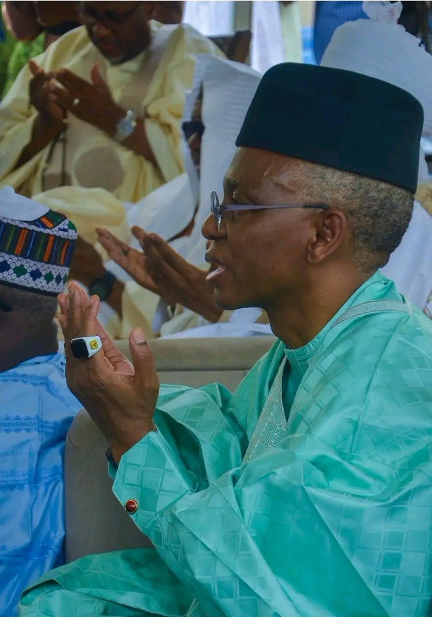 ManLikeElRufai1's tweet photo. Indeed, with every hardship comes hope and with every distress comes relief, so place your trust in Allah. 
.فَإِنَّ مَعَ الْعُسْرِ يُسْرًا
.إِنَّ مَعَ الْعُسْرِ يُسْرًا
.سَيَجْعَلُ اللَّهُ بَعْدَ عُسْرٍ يُسْرًا

Juma'at Mubarak 📿 https://t.co/YHBhceWz2e