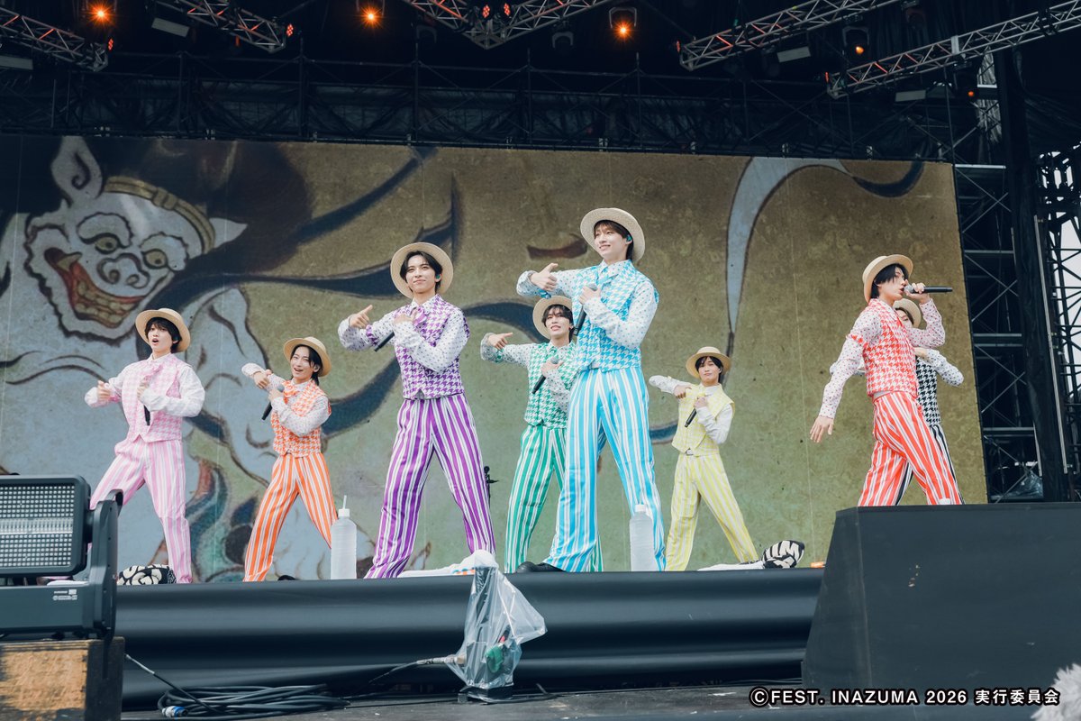 FEST_INAZUMA's tweet photo. ⚡雷神STAGE⚡
ICEx
https://t.co/7xlBvoUzCZ

▼SET LIST
01 プン☆ジェラ
02 Yes! 東京
03 CARNIVAL

#フェストイナズマ 
@ICEx_official #ICEx https://t.co/eaDyI91uur