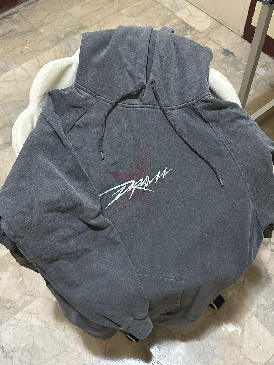 lovedeadove's tweet photo. 🐈⬛ׁ‥⠀#deadoveitems wts lfb aespa drama md hoodie only ◞ ྀི
✶ ₱18OO.OO payo | ₱2OOO.OO dop
✶ payo or 2 weeks dop with 50% nrdp
reply or dm to claim. read: https://t.co/hBF2tUYwXc
🏷️ 에스파 aespa karina giselle winter ningning drama md pc poca hoodie https://t.co/8D0QIFrMzp