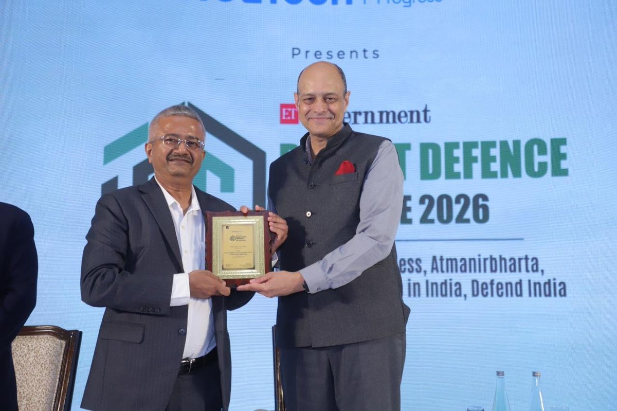 USIofIndia's tweet photo. DG #USI VAdm Sanjay J Singh (Retd) moderated panel discussion at ET #BharatDefenceConclave on "Defence Acquisition for Atmanirbhar Bharat," with VAdm Atul Anand (Retd) and Maj Gen Tarun Agrawal. https://t.co/ku44hdiyxa
