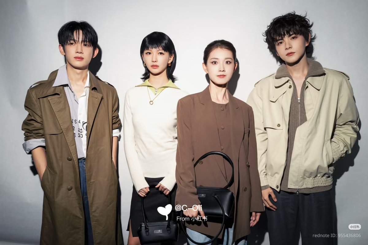 f_a_a_i_i's tweet photo. Park Si Woo, Zhou Zixuan, Guo Yuxin and Lu Sitong ร่วมเฟรมเดียวกันในงาน Milan Fashion Week!

#PARKSIWOOxMM6
#PARKSIWOOMFWSS27
#PARKSIWOO  #박시우 https://t.co/zkKoCjGK9x