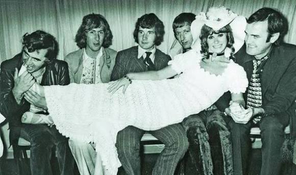 GarryBushell's tweet photo. British TV icons #4 Carol Cleveland, Monty Python’s Flying Circus. The 7th Python, Carol stood out in the Pewtys, Nudge Nudge, the Milkmen, the Dirty Fork &amp; more. #tvicon #carolcleveland #montypython #comedy #actress https://t.co/d0CNAHIcoV