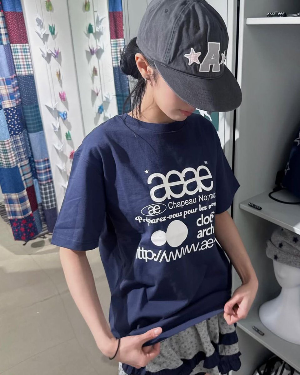 ___grart's tweet photo. เสื้อ aeae web logo navy
มือ☝🏻ป้ายห้อย ไม่เคยใส่ 
*ของแท้นะคะ* 💌
450 รวมส่งค่ะ + ถุงแบรนด์ 

#ส่งต่อเสื้อผ้า #ส่งต่อเสื้อผ้ามือสอง #เสื้อผ้ามือสอง #ส่งต่อเสื้อผ้ามือ2 #vghbkk #bemingbkk #cintageshop #stylistshop #ส่งต่อcintage #โล๊ะตู้ #ส่งต่อstylist #เสื้อผ้ามือสองสภาพดี https://t.co/lJj8aT0Yw7