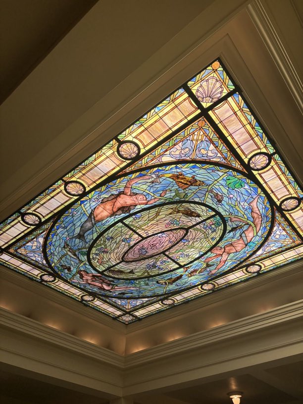 lunecrumbss's tweet photo. stained glass arts https://t.co/xRBctVLj8r