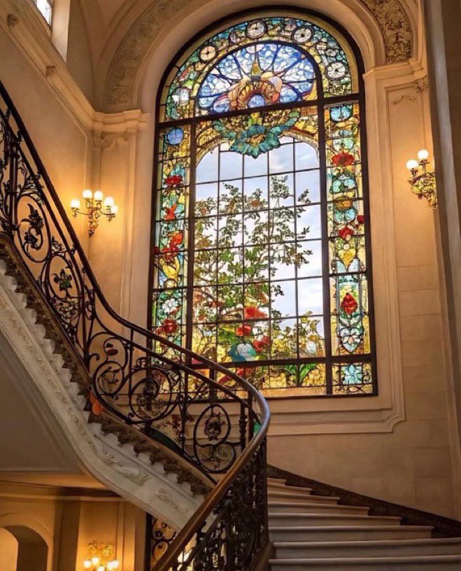 lunecrumbss's tweet photo. stained glass arts https://t.co/xRBctVLj8r