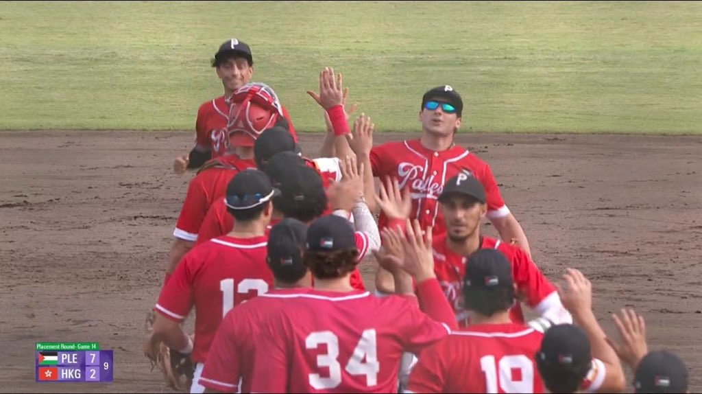 Often_Akira's tweet photo. パレスチナ代表、香港に7-2で勝利しアジア大会初勝利！ https://t.co/WLNRbZV9g5