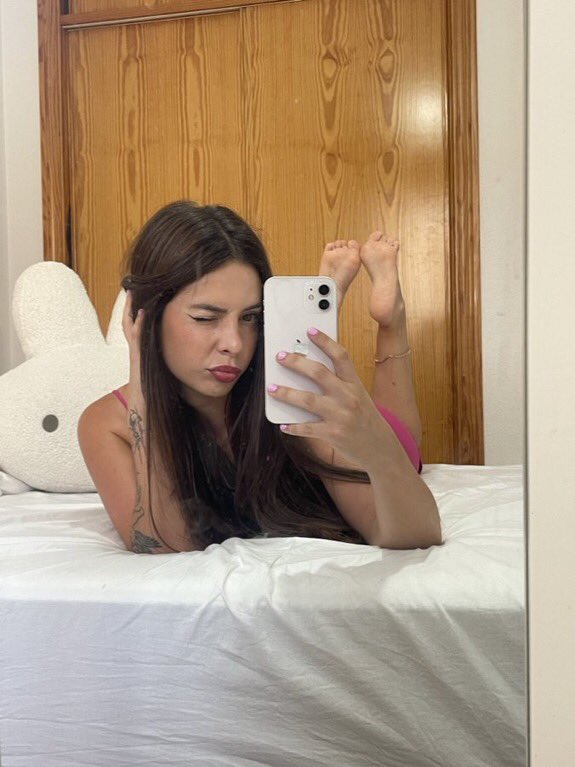 simp4gaIa's tweet photo. I'm so much better than your boring wifey 🙄

She doesn't use you like I do, she doesn't enable you like this 😈
Time for your daily use, reply with READY!
#cuck #wankchat #hotwife #nsfw #nsfwtwt #bbc #bnwo #findom #horny #goon #gooner #feargasm #catfish  egirls feet humiliation https://t.co/4hGkFsfAmO