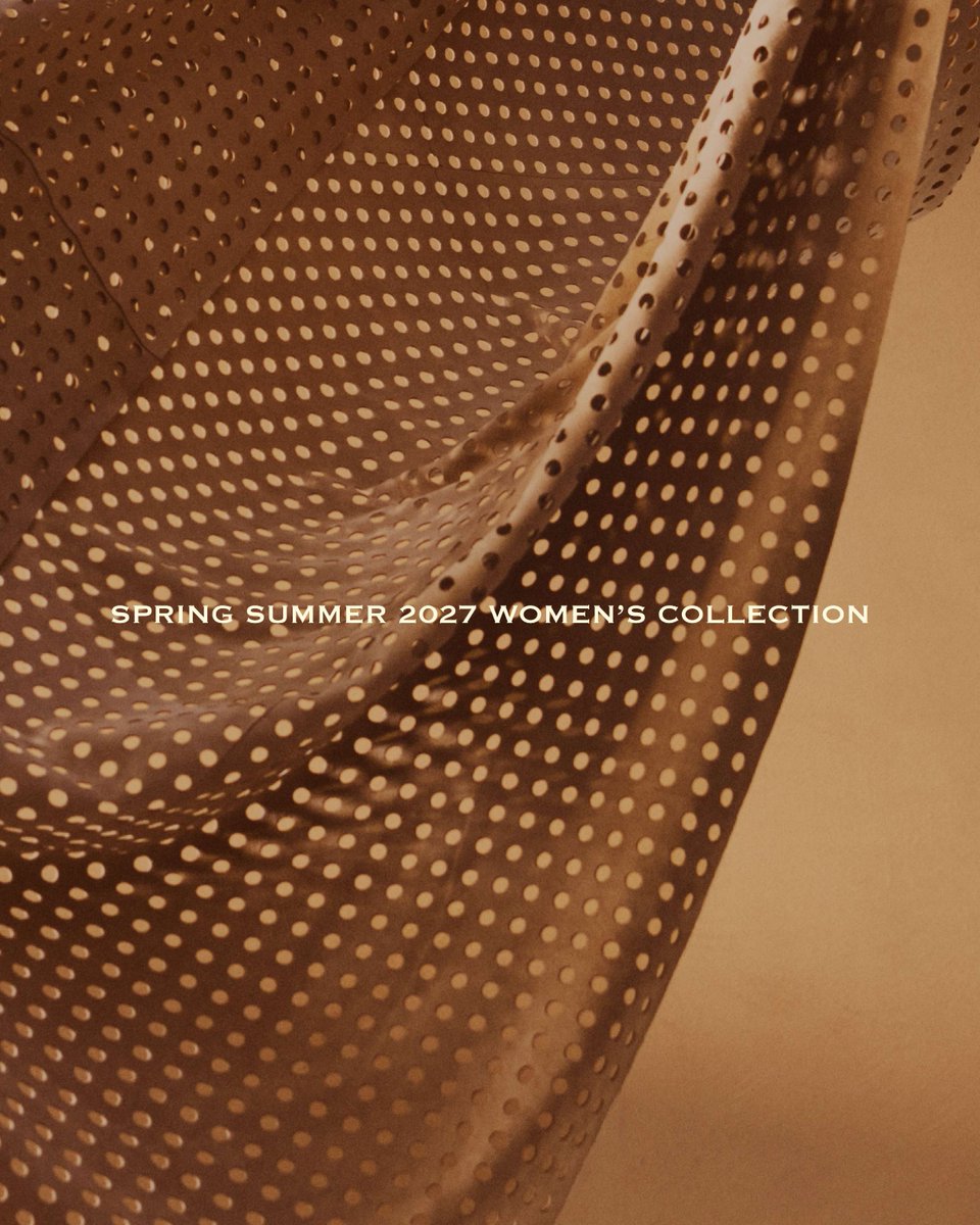 Tods's tweet photo. ITALIAN ATTITUDE 
Tod’s Spring Summer 2027 Women’s Fashion Show
Watch the livestream today at 9:30 AM CEST on @tods Instagram and at https://t.co/501sTopft2.
#Tods #TodsSS27 https://t.co/o5mHgqdGS1