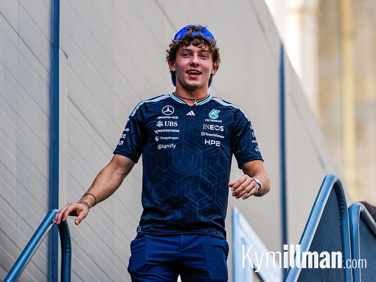 KymIllman's tweet photo. ANTONELLI ARRIVES IN BAKU WITH 81-POINT ADVANTAGE

Kimi Antonelli heads into this weekend’s Azerbaijan Grand Prix with a commanding 81-point lead in the Drivers’ Championship. Mercedes teammate George Russell remains his closest challenger, while Ferrari’s Lewis Hamilton sits third, 101 points behind Antonelli.

#f1 #f1content #azerbaijangp