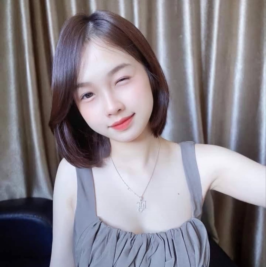 JacquelynOi2d8's tweet photo. ครีมพรีเมี่ยม เนียนจริง
บอกลาวิธีแต่งหน้าแบบเดิมๆ
ใช้แค่ตัวเดียว บำรุงกันแดด
ไม่ต้องง้อแป้ง กันน้ำกันเหงื่อ
🍞🍞🍞รับงานยะลา
ไม่อุดตันรูขุมขน👉🏻  Nan5Ty

 #รับงานยะลา #ยะลา https://t.co/PDJc86dFv3