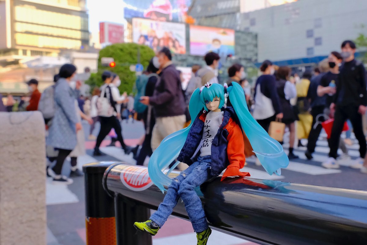 sakinemeiko0006's tweet photo. うおおおー!渋谷撮影勢だあああ!(´・ω・`) 人(´・ω・`)ナカーマ
#figmaster https://t.co/TJaBQkJG3l