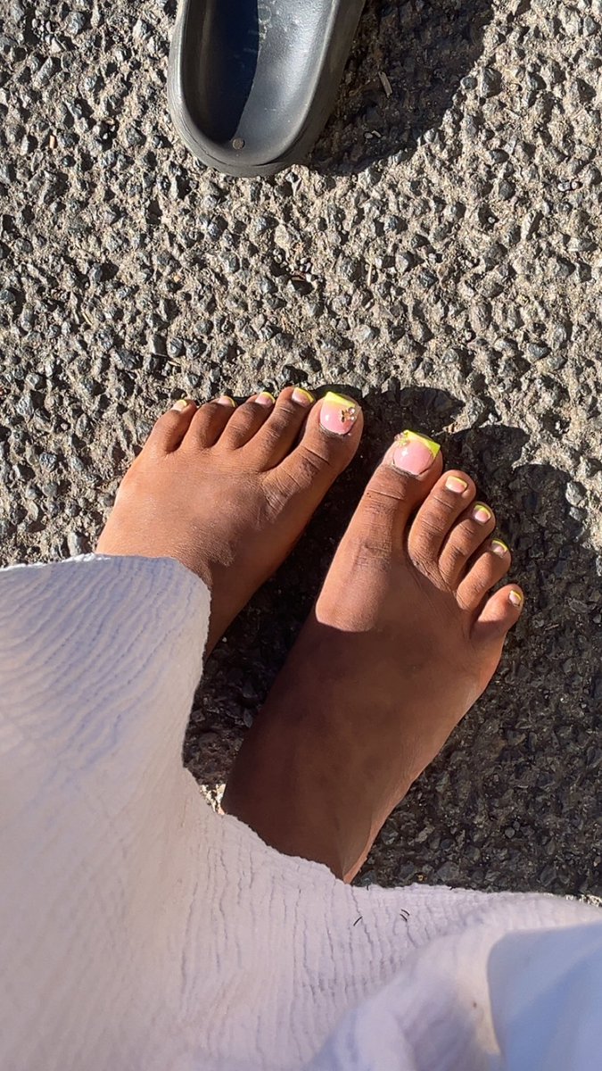 LaylayFeetnf's tweet photo. @FeetFinder https://t.co/luGpRR1Fjf