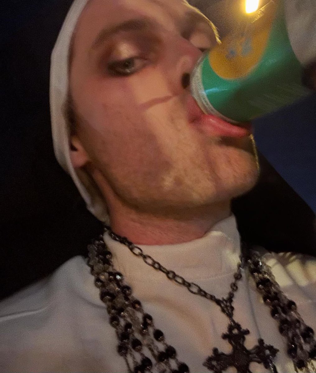 everythinggluke's tweet photo. https://t.co/KJ9Nmiptyh