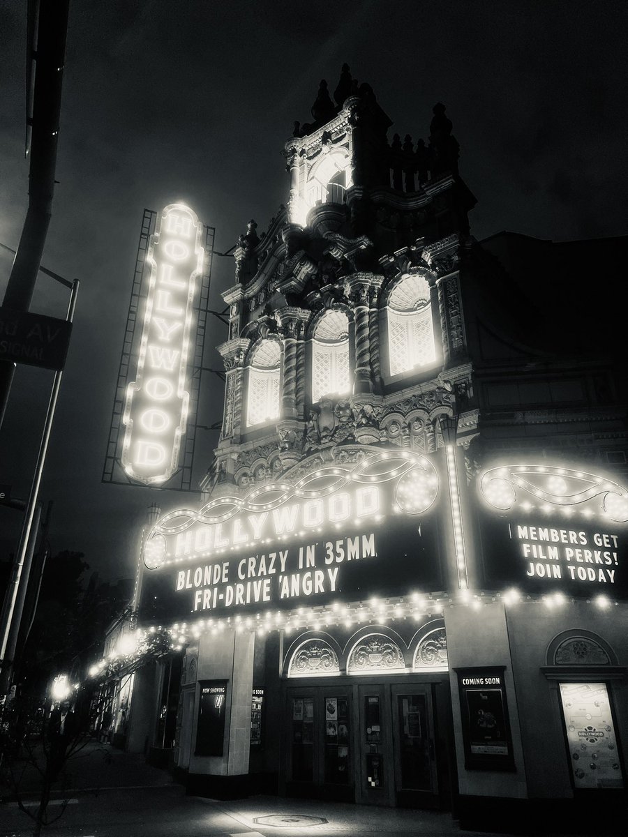 SpencerN64's tweet photo. I’ve said it before and I’ll say it again: seeing old comedies on film with a crowd is good for the soul. https://t.co/4Q9AsBam2K