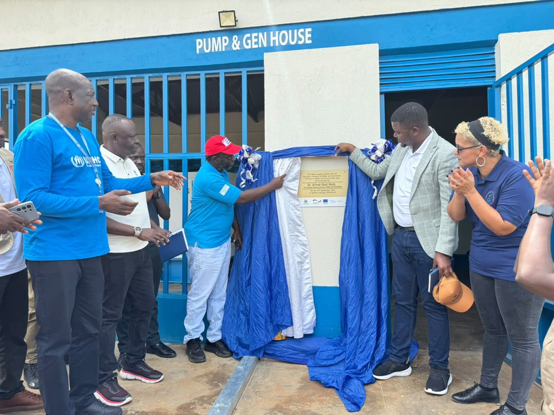 min_waterUg's tweet photo. #MWEworks: @giz_uganda with funding from Germany and Austria officially handed over Bidibidi Zone 1 Water Supply Systems in Yumbe Refugee Settlement to @UmbrellasWatsan - Northern for Operation and Maintenance.

@UgandaMediaCent @GCICUganda https://t.co/BlvgXmnIRm