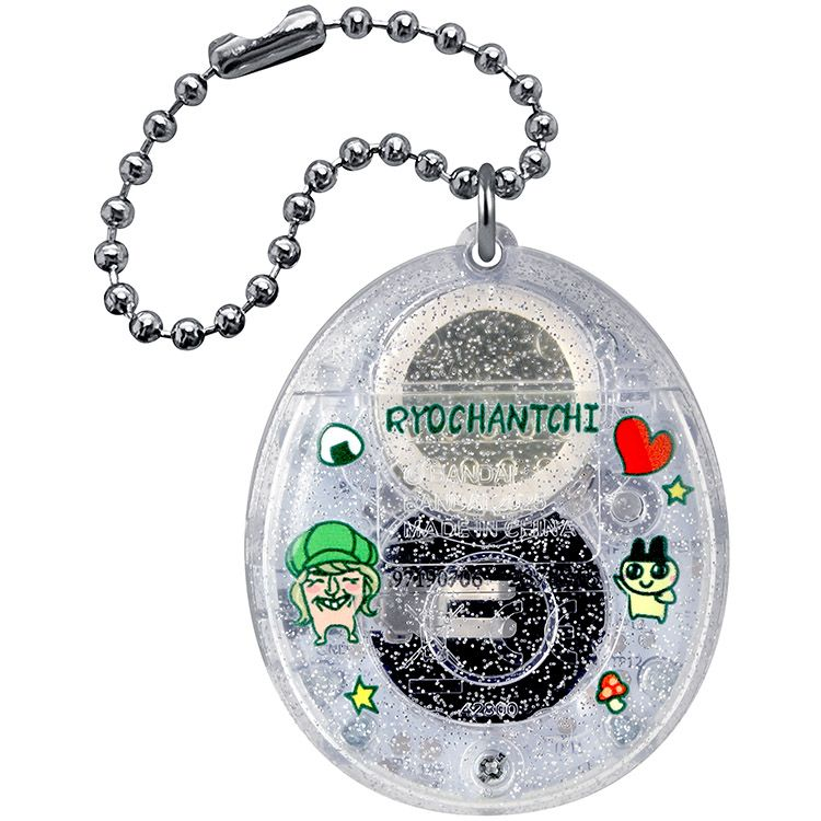 tamagotch_goods's tweet photo. ＼コラボ🥚🍏／

Mrs. GREEN APPLE 藤澤涼架さんプロデュース「RYOCHAN × Original Tamagotchi」が登場✨

藤澤さん直筆デザインのOriginal Tamagotchiに、キラキラのりんご型専用ケースが付属🍎💕

🗓️抽選販売・受注販売あり

※「Ringo Jam」年会費コース会員限定

#たまごっち #Tamagotchi https://t.co/BBKLIvA1Uy