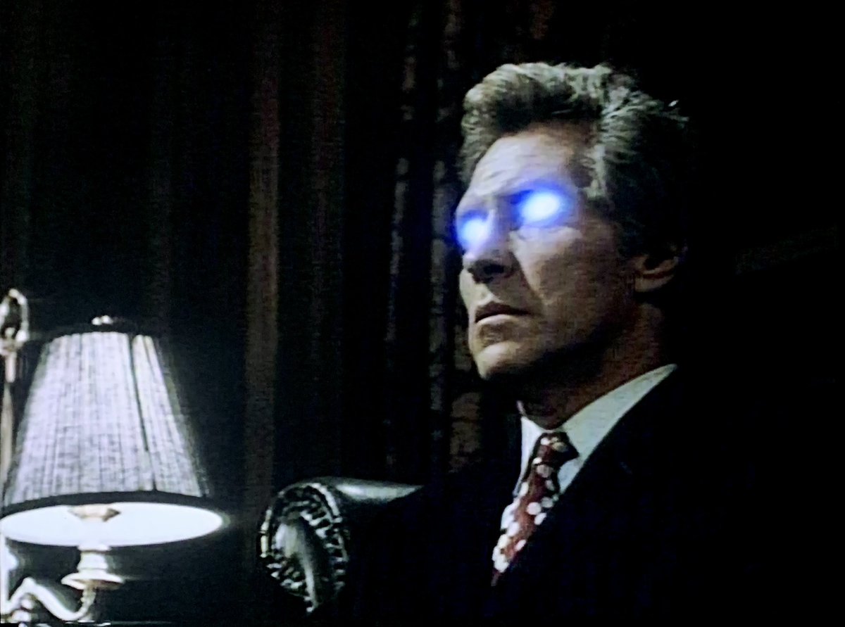 TruAndres's tweet photo. The borrowed inserts from better movies in the opening credits legitimized this movie a little bit. Had its moments early on but felt the low budget by the end. Not bad for what it is though . #MoviesInOctober #SpookySeason #NotOfThisEarth #1988 https://t.co/zAcDYc0PEj