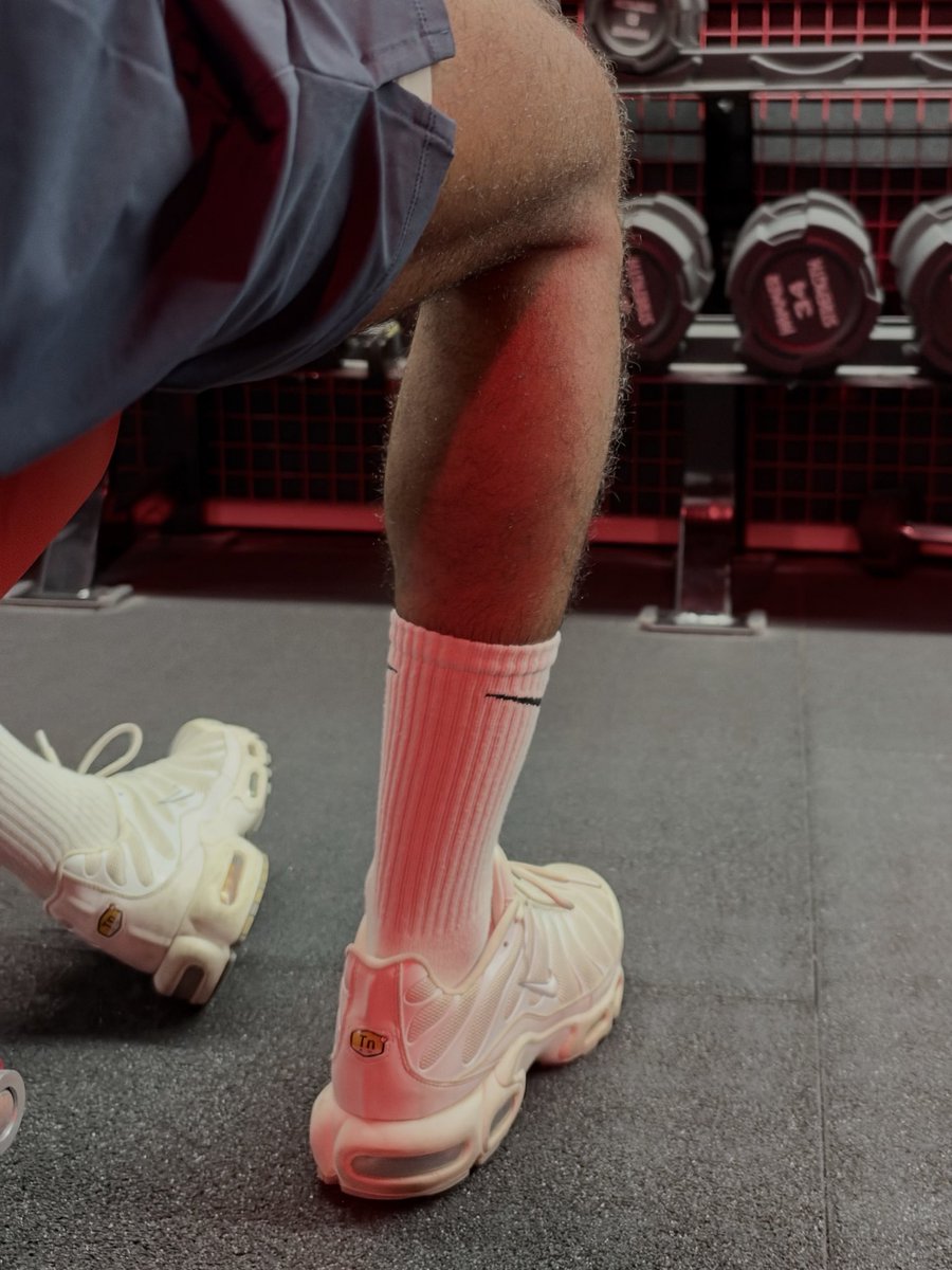 nickubnd's tweet photo. #tn &amp; #socks 😮‍💨 https://t.co/L33a7a7h6F