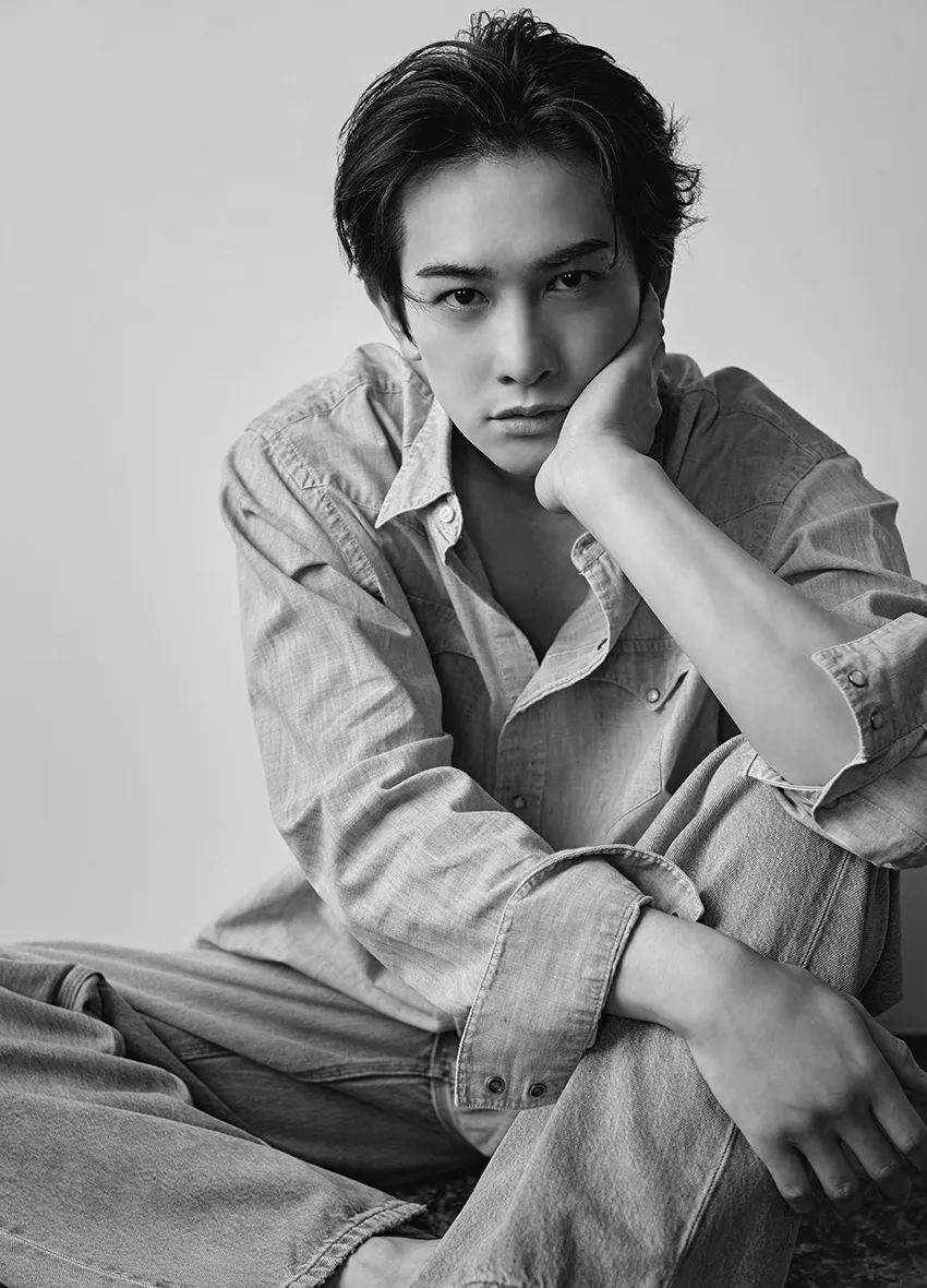 OCEANS_mag's tweet photo. 👖デニムのこだわりと遍歴👖

昔からデニムをはく際、心の中には常にブラッド・ピットがいたそうだが、若い頃はちょっと違ったそう。

俳優・町田啓太がデニムを語る
▶︎https://t.co/vGmuLXCtZU https://t.co/ovne5kEWKk