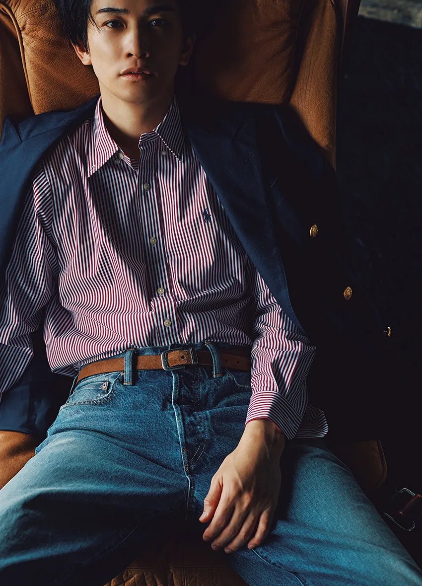 OCEANS_mag's tweet photo. 👖デニムのこだわりと遍歴👖

昔からデニムをはく際、心の中には常にブラッド・ピットがいたそうだが、若い頃はちょっと違ったそう。

俳優・町田啓太がデニムを語る
▶︎https://t.co/vGmuLXCtZU https://t.co/ovne5kEWKk