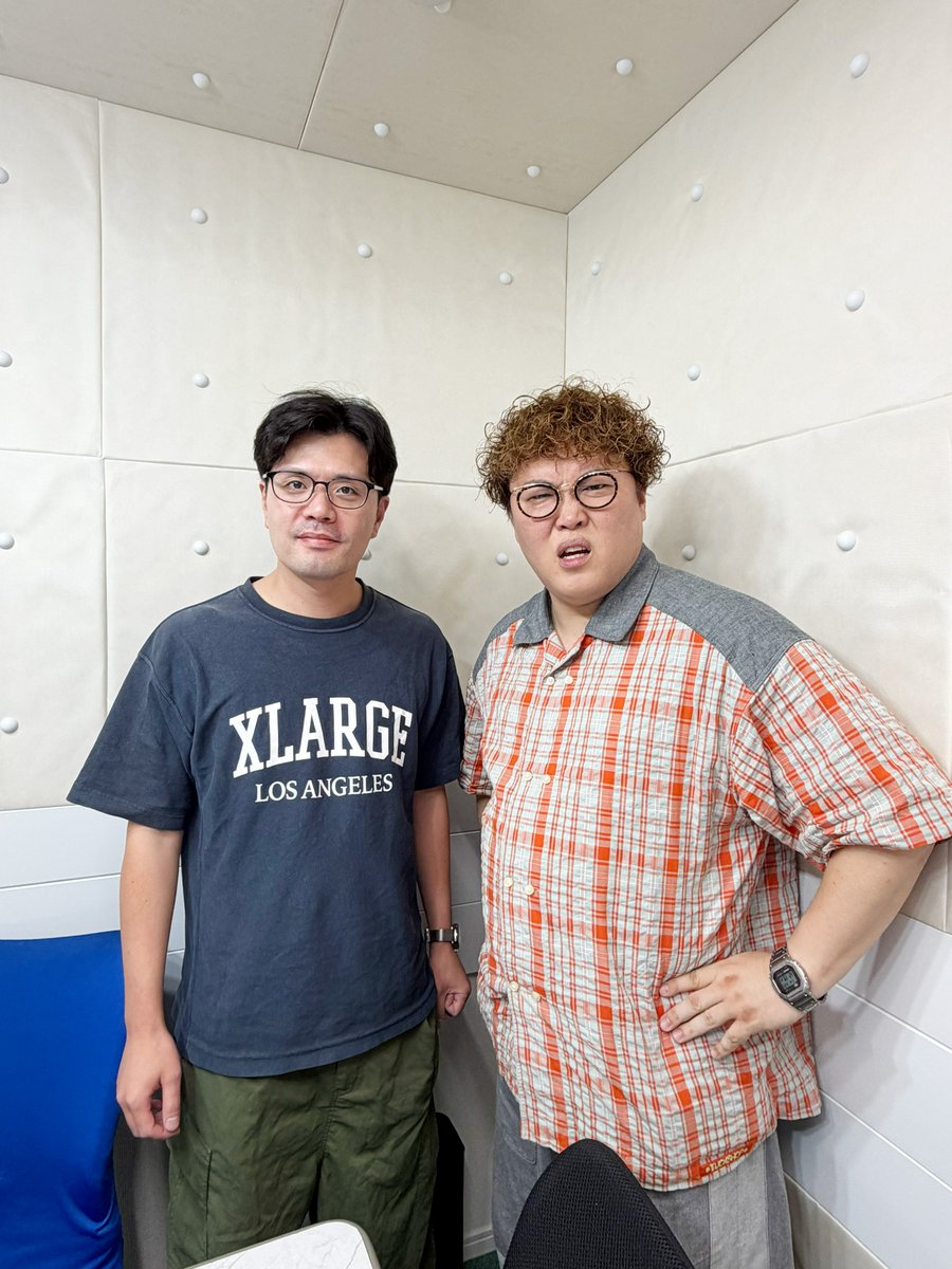unagerorin's tweet photo. ／
23時ごろからは #うなげろりん
#265 たぬきの金玉 配信です🟤
＼

番組の構成作家・中野が収録に来ていません。

家族からも連絡がつかないため、皆で急病や失踪の心配をしていたところ、真の理由が発覚。

それを受けてマユリカがいろいろ語ります😂

🎧ここから聴けます
https://t.co/oe52NLOrVt https://t.co/rOLquOuXPZ