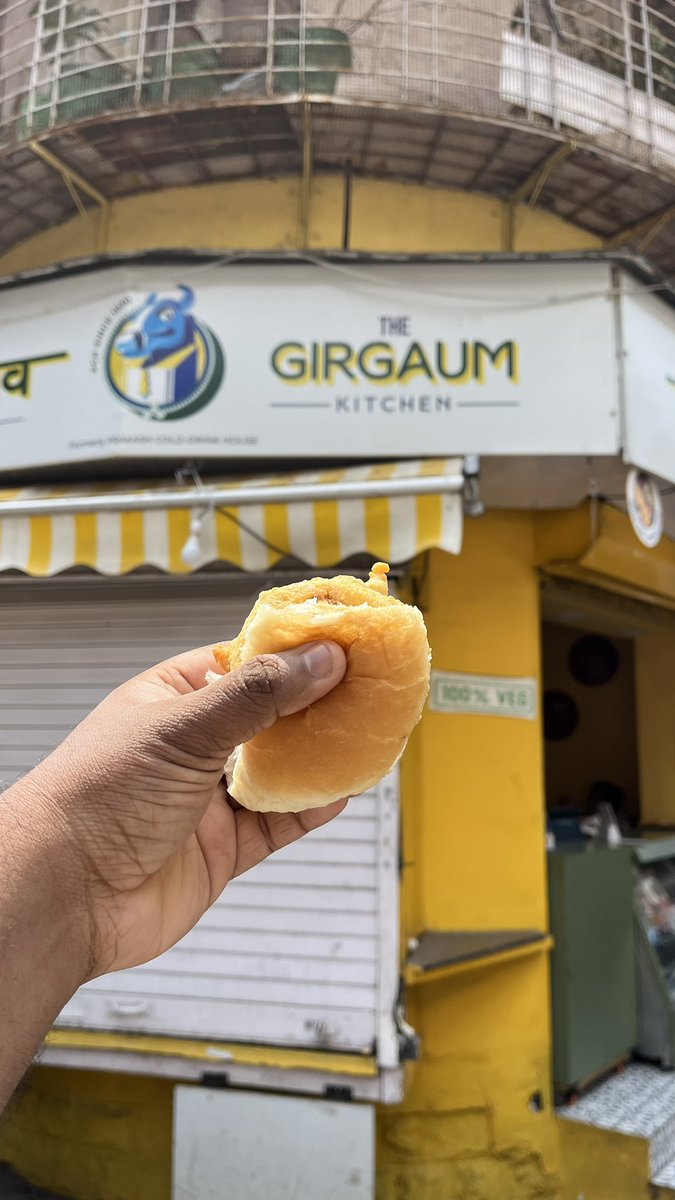 marinebharat's tweet photo. The Girgaum Kitchen by .@BharGo8
Must try https://t.co/ifZdPCo3gJ