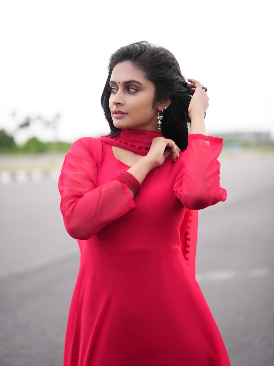ActrezHub's tweet photo. #PriyaDarshini #Priya #Darshini https://t.co/ItciYrESH1