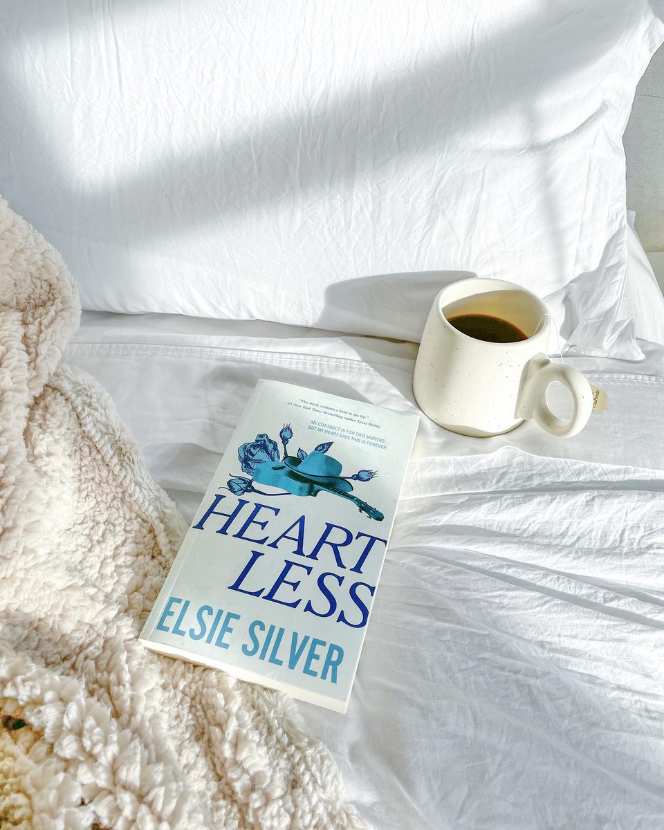 AdrienSacavage's tweet photo. Back in Chestnut Springs! I finished Heartless a few days ago and really enjoyed it. Flawless is still my favorite, but Elsie Silver’s characters feel so real and raw. The small-town cowboy romance vibes are perfect. 4/5. Next up: Powerless! https://t.co/Dalw9nutCC