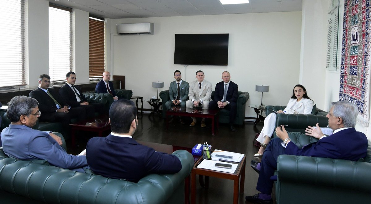 mohrpakistan's tweet photo. A European Parliamentary Delegation, led by Member of the European Parliament Mary Khan, called on Federal Minister for Human Rights Senator Azam Nazeer Tarar. The delegation included Dennis Hohloch, Stanislav Stoyanov, Tomasz Froelich, Dan Paddock &amp; Moses. The meeting featured https://t.co/9z1CLpGV4L