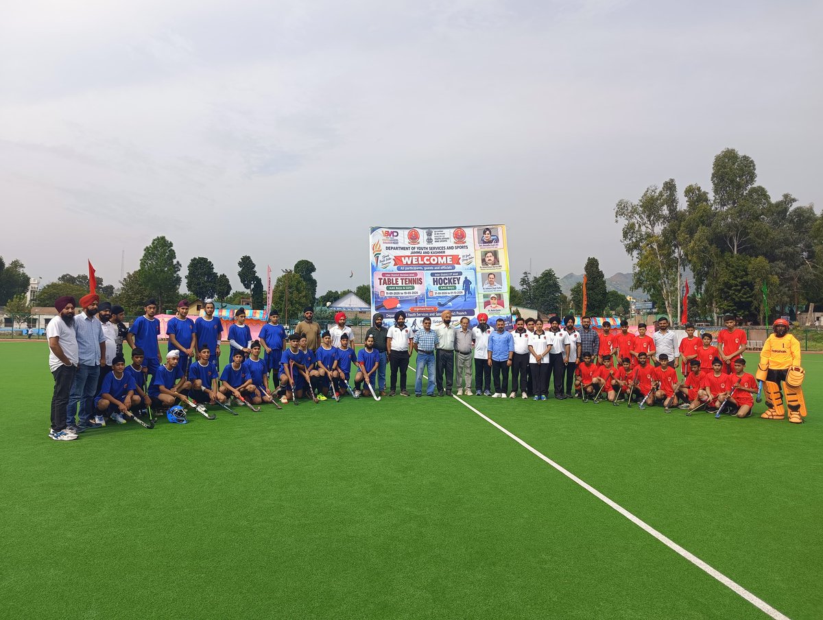 YssPoonch's tweet photo. INTER-DISTRICT UT-LEVEL U-17 BOYS HOCKEY TOURNAMENT COMMENCES AT POONCH*

*12 Districts Participate in UT-Level Tournament; 216 Young Hockey Players Take Part https://t.co/Fm3kPXJpaN