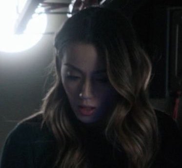 DaredevilG96142's tweet photo. The 13 years of AOS we have had the best of #ChloeBennet as the inhuman #DaisyJohnson, which my great job fulfilled was that in #DaredevilBornAgainSeason4 seeings her fought alongside #Daredevil “#CharlieCox”, but now with #SaveDaredevilBornAgain and it is fair to continue doing. https://t.co/0WBNgRxlqj