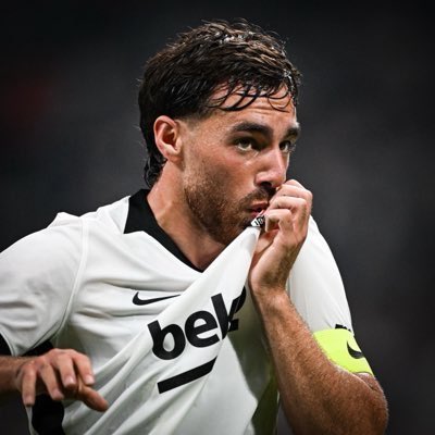 kartalanalizcom's tweet photo. Serdal Adalı: “Orta sahaya bir kişi daha almamız gerek. Orkun’a tek söylediğim, sakatlanmaması... Müthiş oynuyor.” https://t.co/orTNgrrHSb