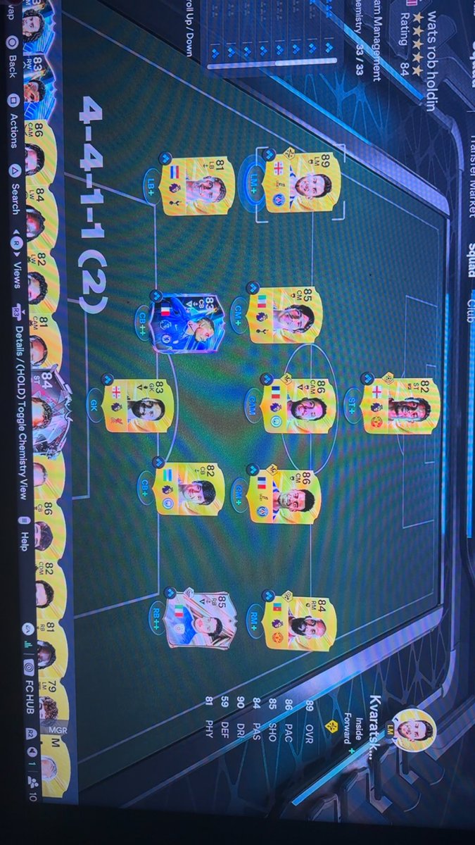 TrophyMourinho2's tweet photo. Kvara is fucking crazy https://t.co/vKWXbggzao