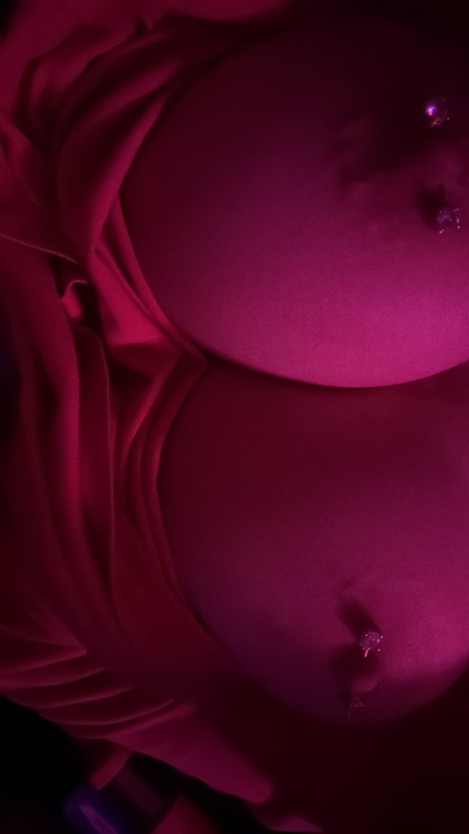 Kennadiaryy's tweet photo. Dm me 💋 https://t.co/A74Z5vAXwz
