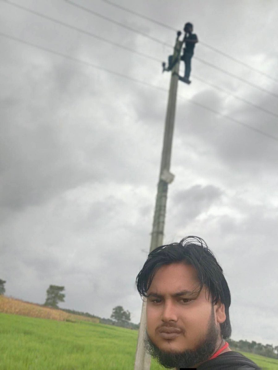 esdpurnea_west's tweet photo. Line restoration at different locations under ESD Purnea West. @SEVA_NBPDCL @SEVA_BSPTCL @SEVA_SBPDCL @SEVA_BSPGCL @EnergyBihar https://t.co/IYET89j7br