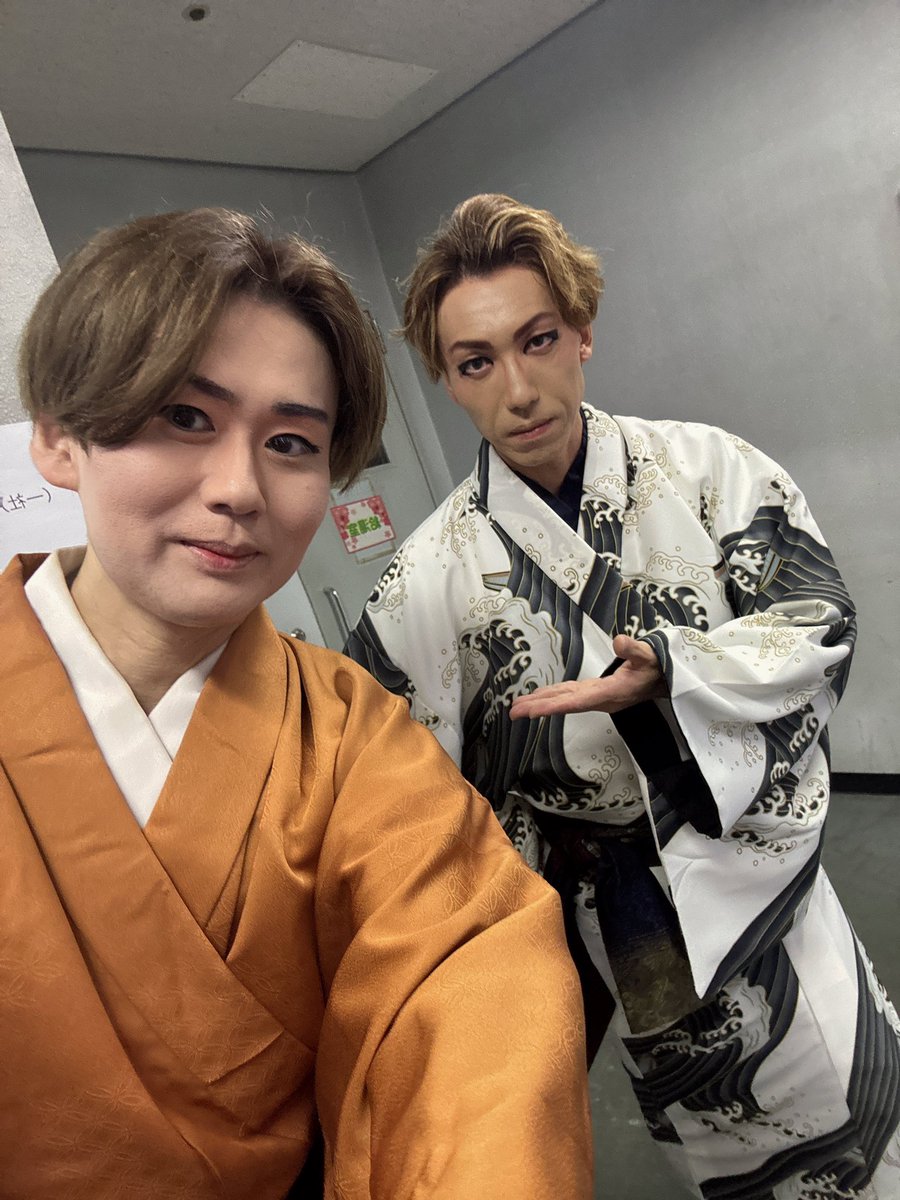 suzuya5999's tweet photo. JPNザ★歌踊祭2026
 ＃北とぴあさくらホール にて大盛況でした✨

豪華ゲスト歌手の皆様と、全国でご活躍の舞踊家、ダンサーの皆様のご出演そしてJPNメンバーの出演で今年も盛り上がりました🔥

ありがとうございました😊 https://t.co/dxO6xPSJKu